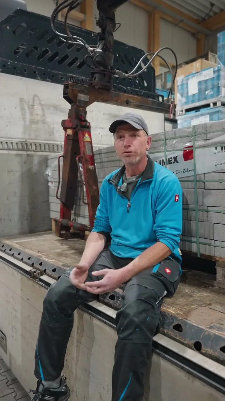 Weber Mitarbeiter auf dem Betriebshof
